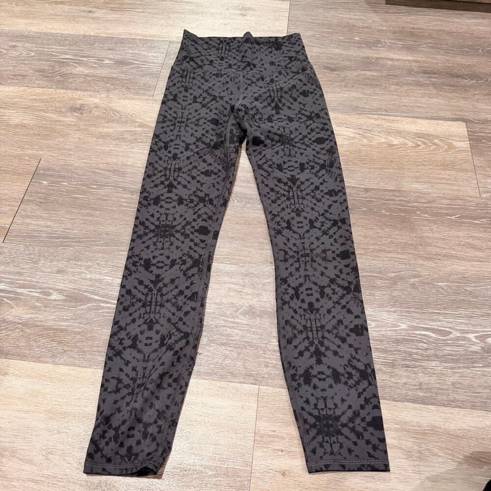 Vuori Black Grey Printed XS Small Leggings - Picture 2 of 5